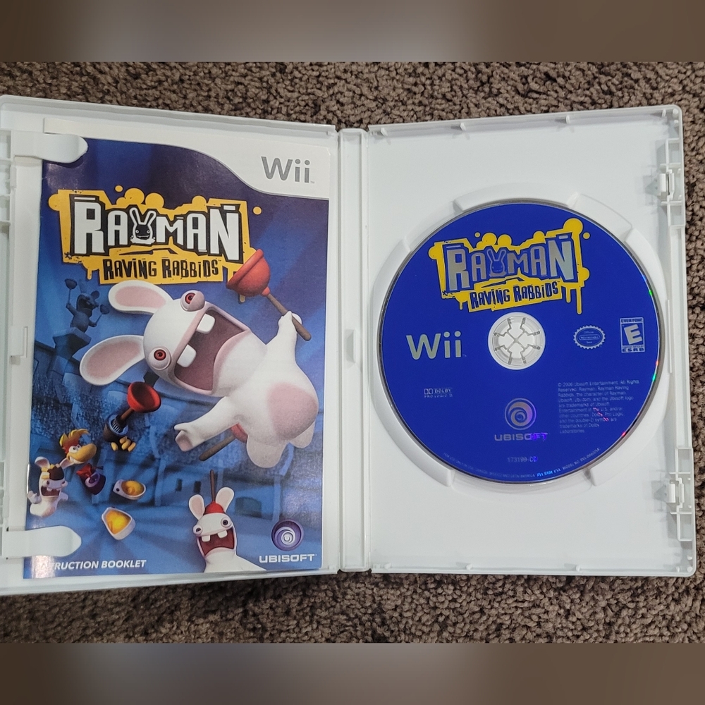 Rayman Ravin Rabbids Wii game - Picture 2 of 3